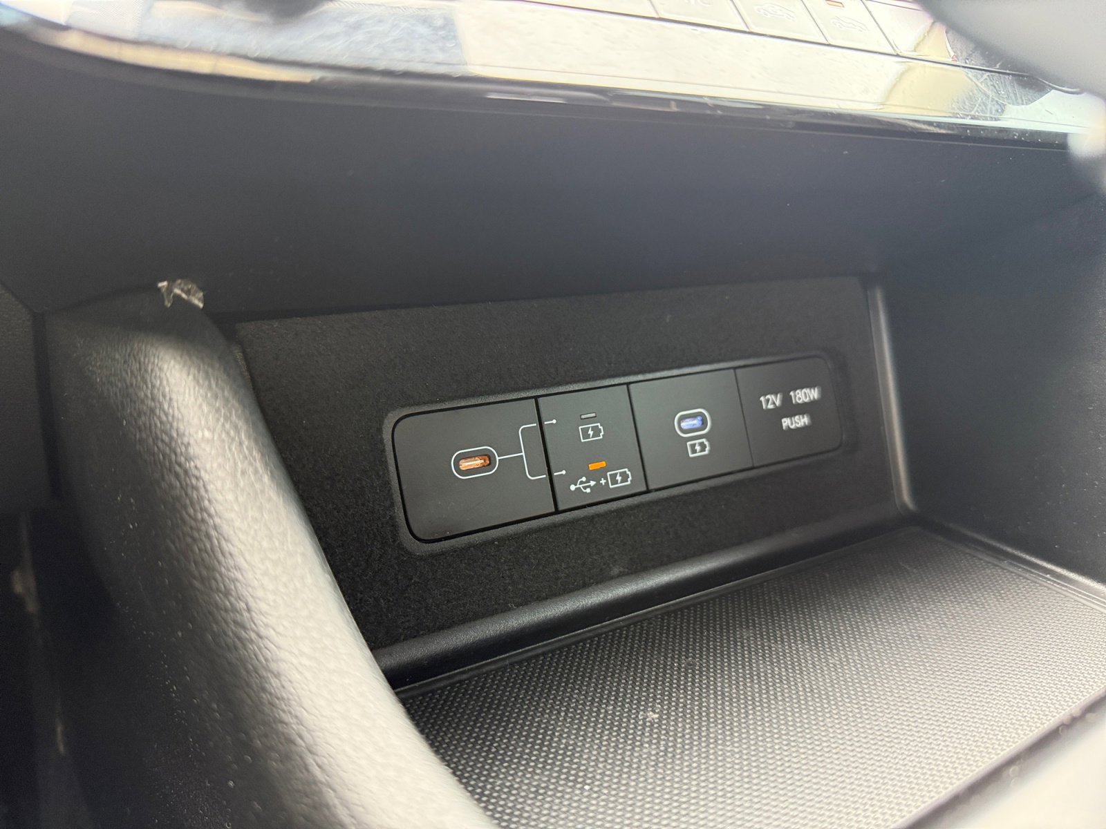 Used 2025 Hyundai Sonata SE image 22