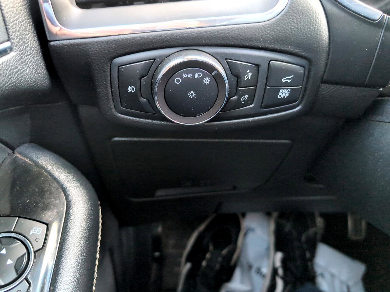 Used 2020 Ford Edge ST w/ Cold Weather Package AWD/4WD image 19