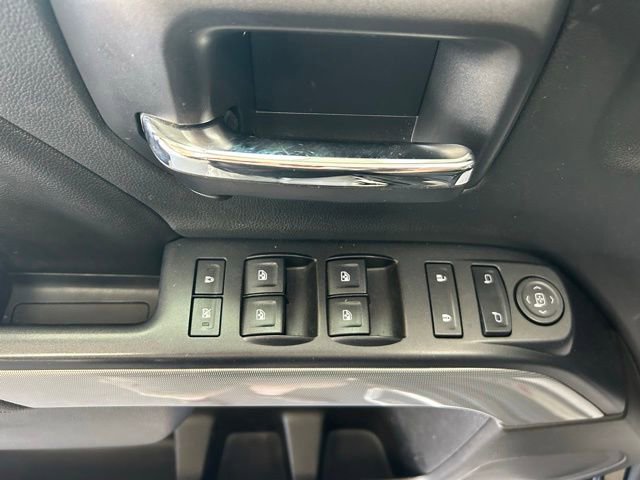 Used 2015 Chevrolet Silverado 2500 LT w/ LT Convenience Package AWD/4WD image 16