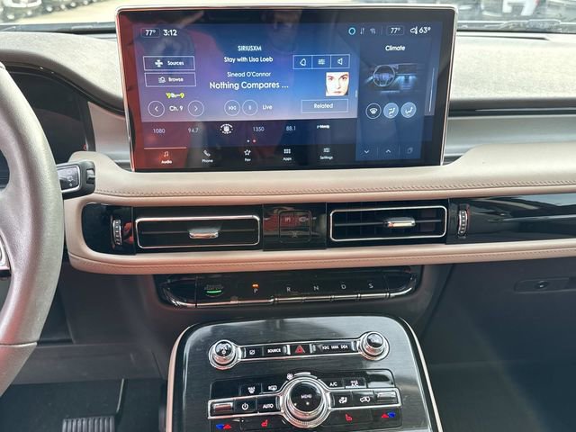 Used 2023 Lincoln Nautilus AWD image 27