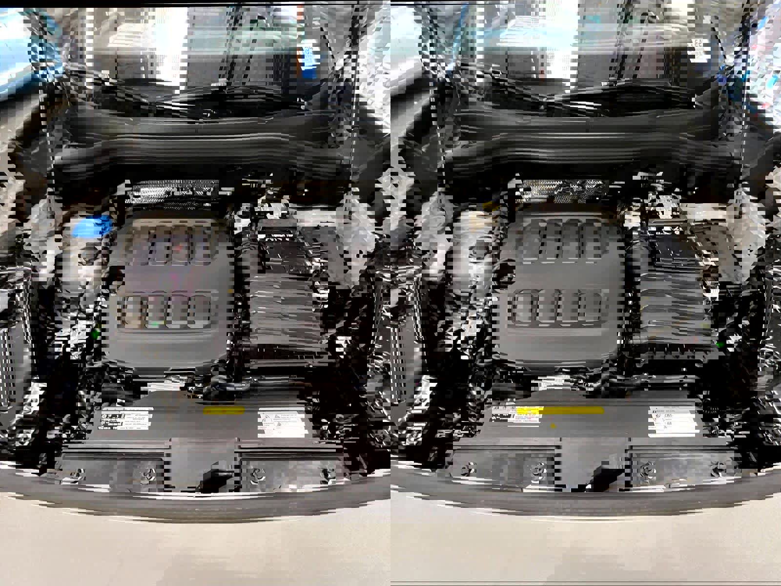 New 2026 Volkswagen Tiguan SEL R-Line image 13