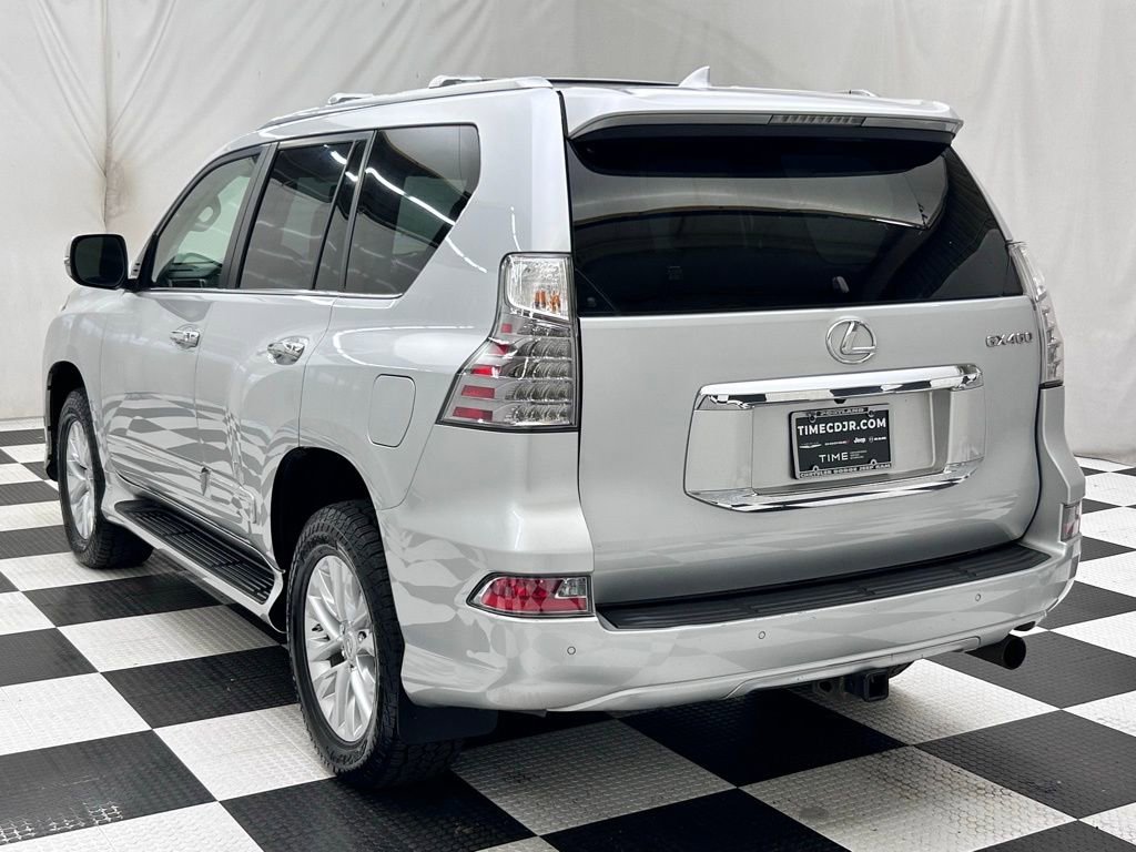 Used 2016 Lexus GX 460 w/ Premium Package image 5