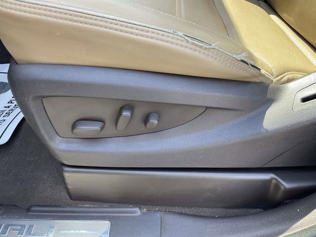 Used 2019 GMC Sierra 2500 Denali w/ Duramax Plus Package AWD/4WD image 12