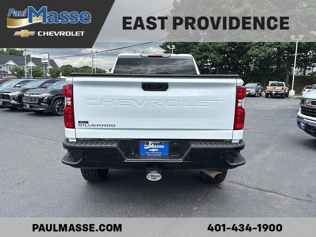 Used 2024 Chevrolet Silverado 2500 Custom w/ Custom Value Package AWD/4WD image 6