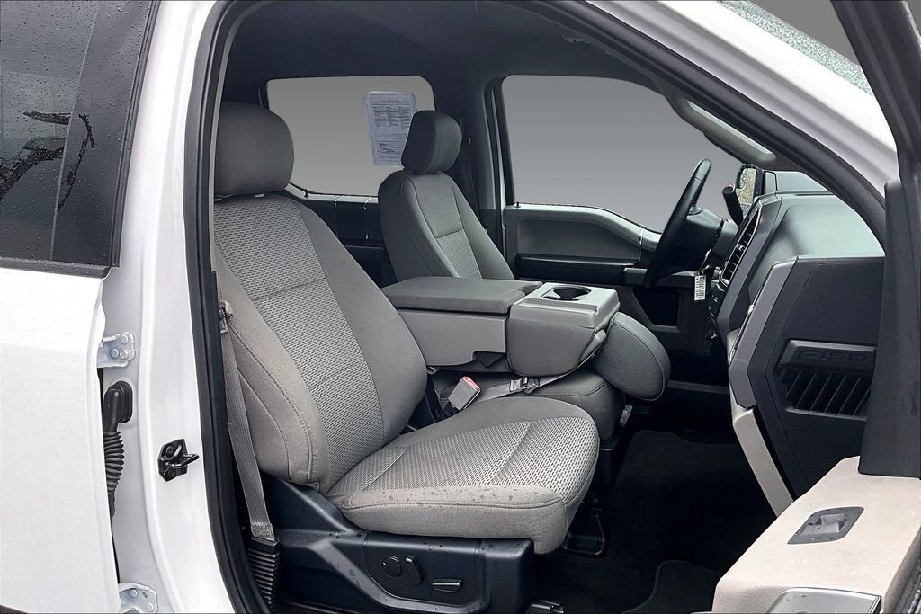 Used 2020 Ford F150 XLT w/ Equipment Group 302A Luxury image 4