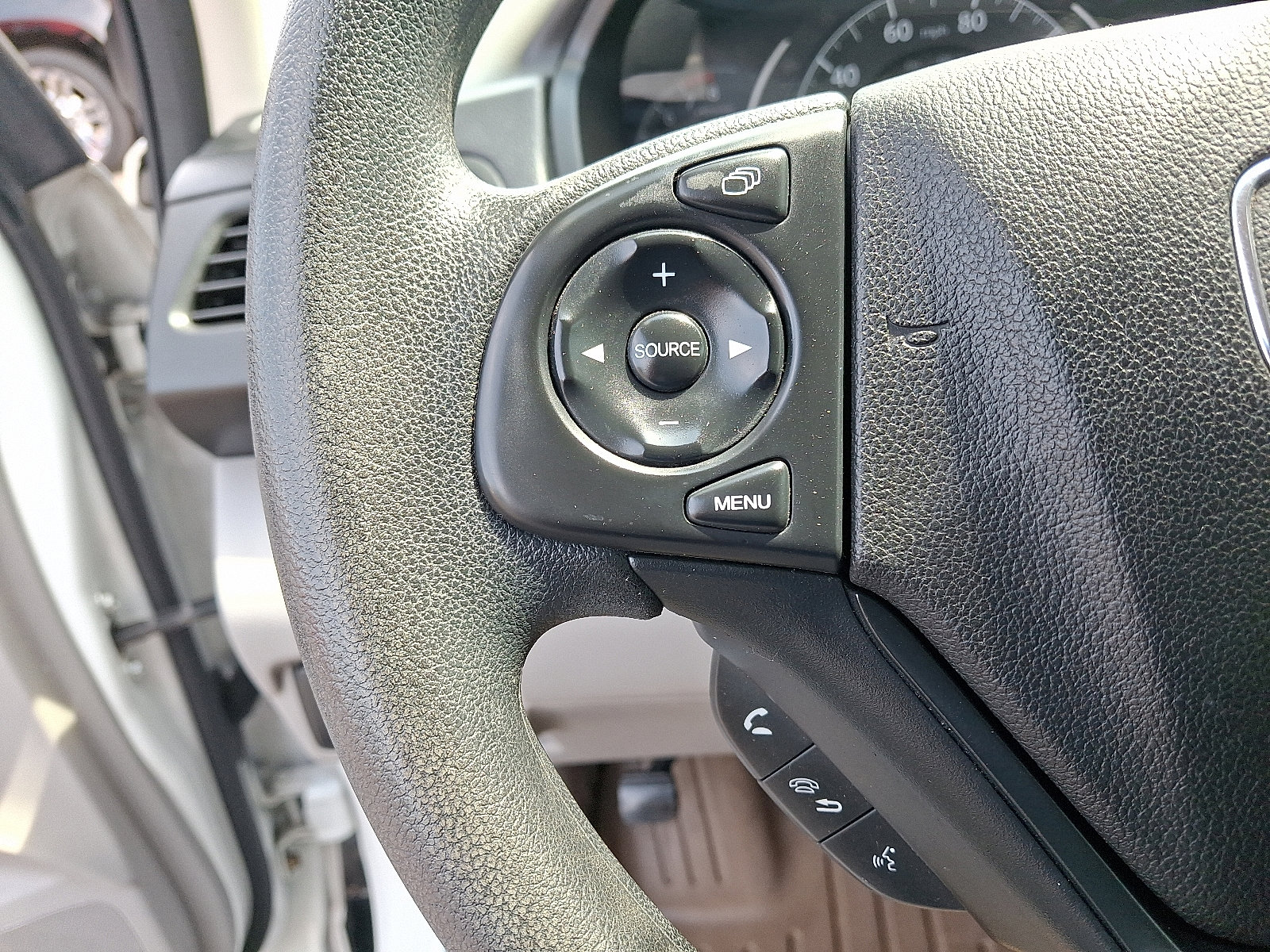 Used 2014 Honda CR-V LX image 21