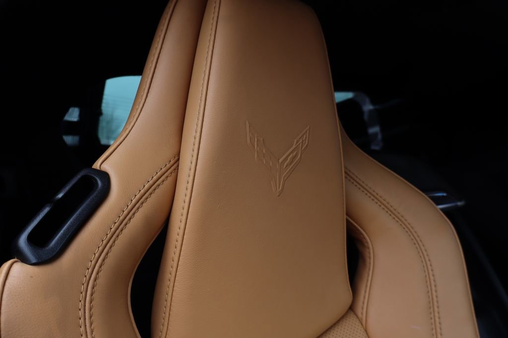 Used 2021 Chevrolet Corvette Stingray Preferred Cpe w/ Engine Appearance Package image 43