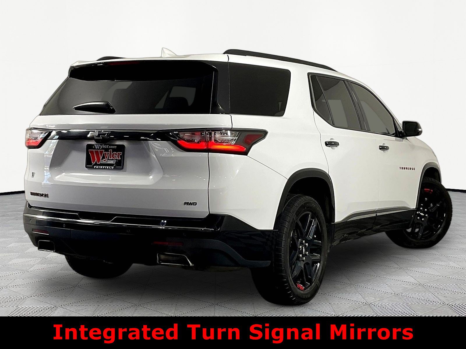 Used 2019 Chevrolet Traverse Premier w/ Redline Edition AWD/4WD image 6