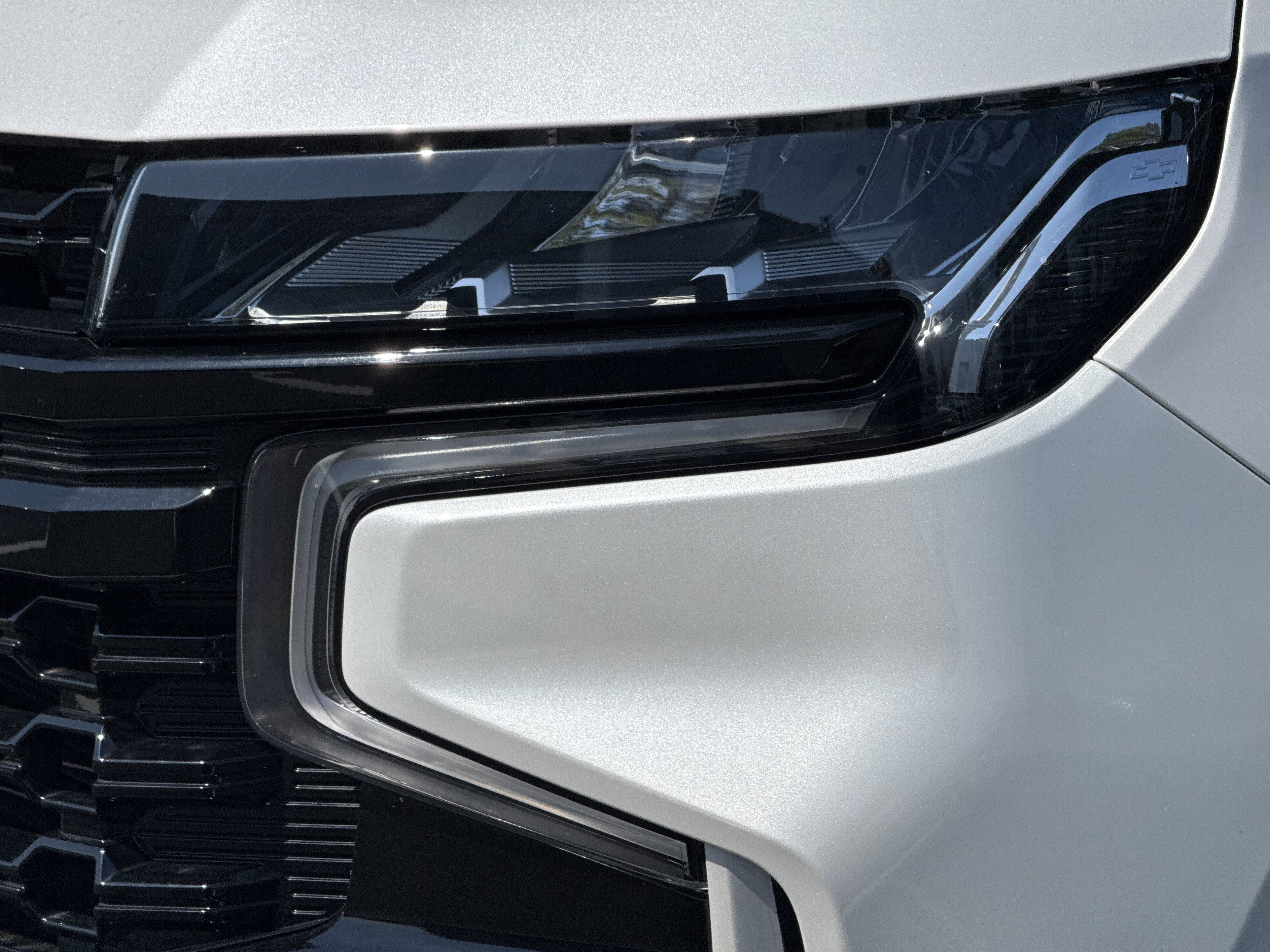 Used 2024 Chevrolet Tahoe Z71 w/ Z71 Off-Road Package image 6