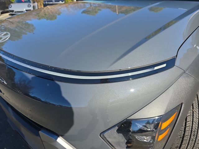 Certified 2025 Hyundai Kona SEL image 42
