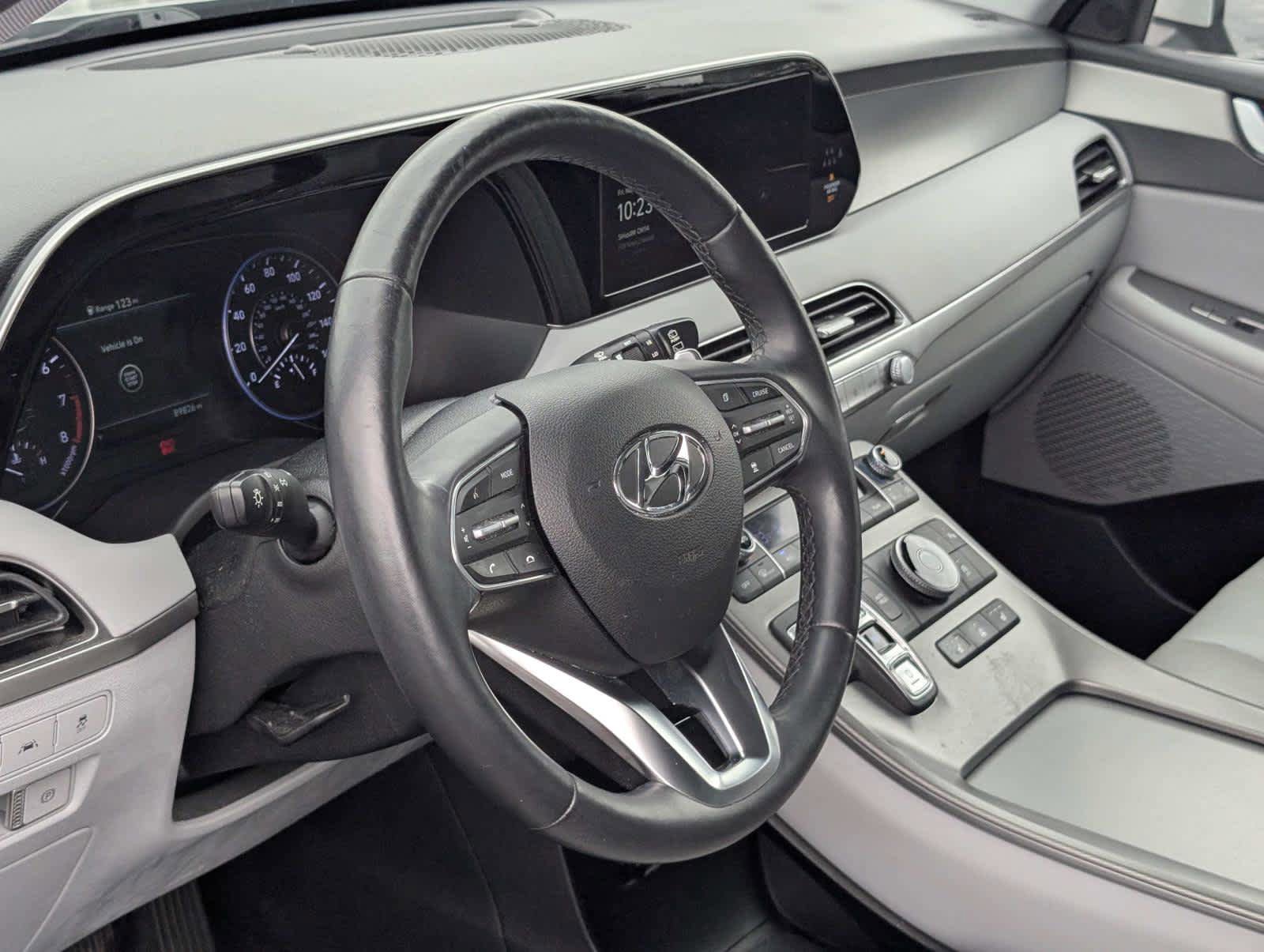 Used 2021 Hyundai Palisade SEL w/ Premium Package FWD image 14