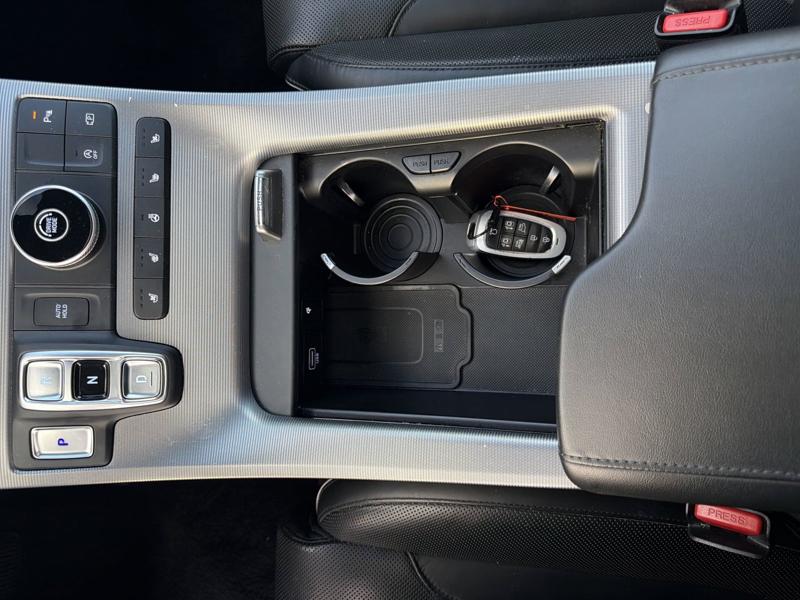 Used 2024 Hyundai Palisade Calligraphy FWD image 24