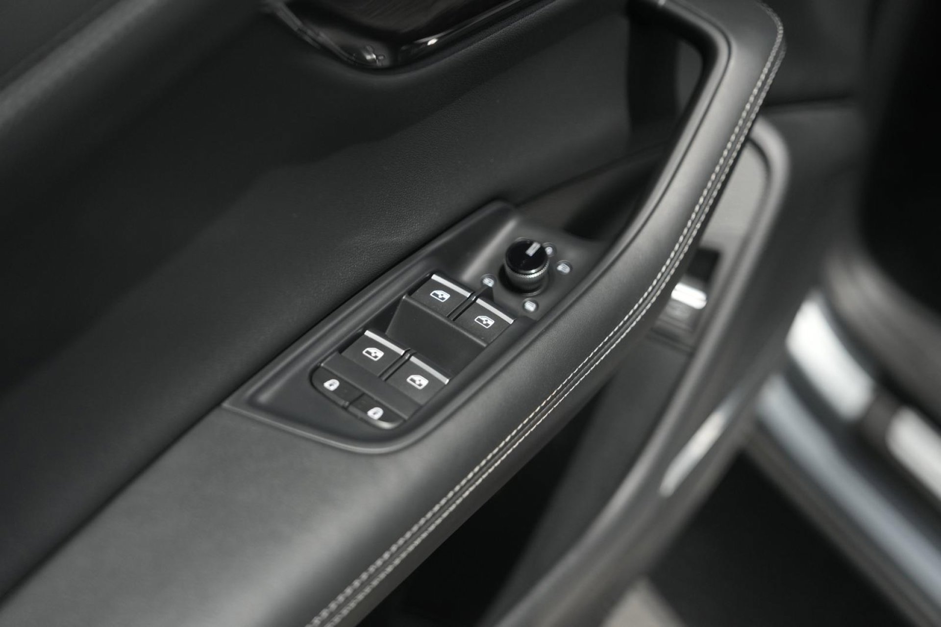 Certified 2025 Audi Q8 Prestige w/ Prestige Package image 20