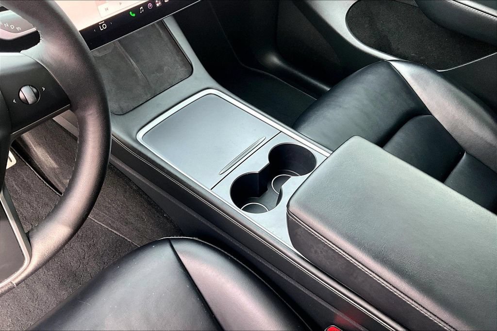 Used 2023 Tesla Model Y Performance AWD/4WD image 14