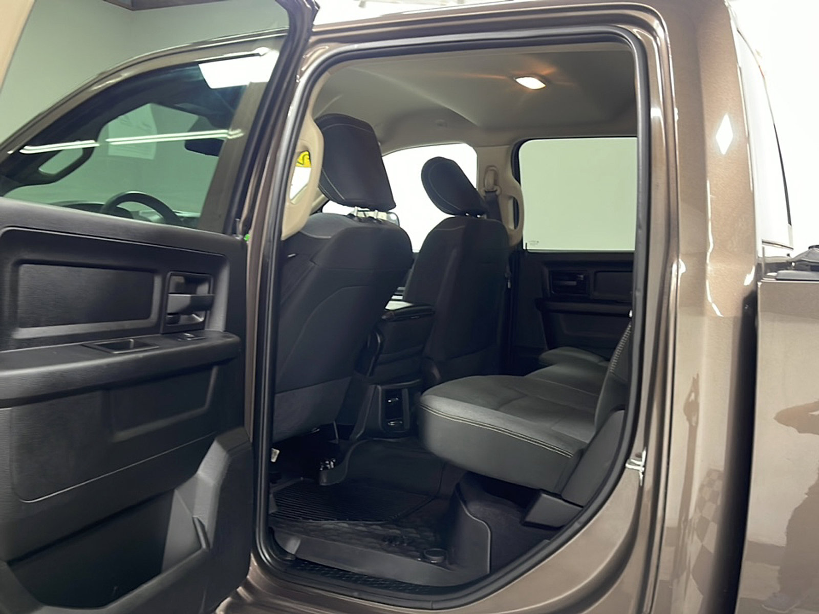 Used 2020 RAM 2500 Tradesman AWD/4WD image 10