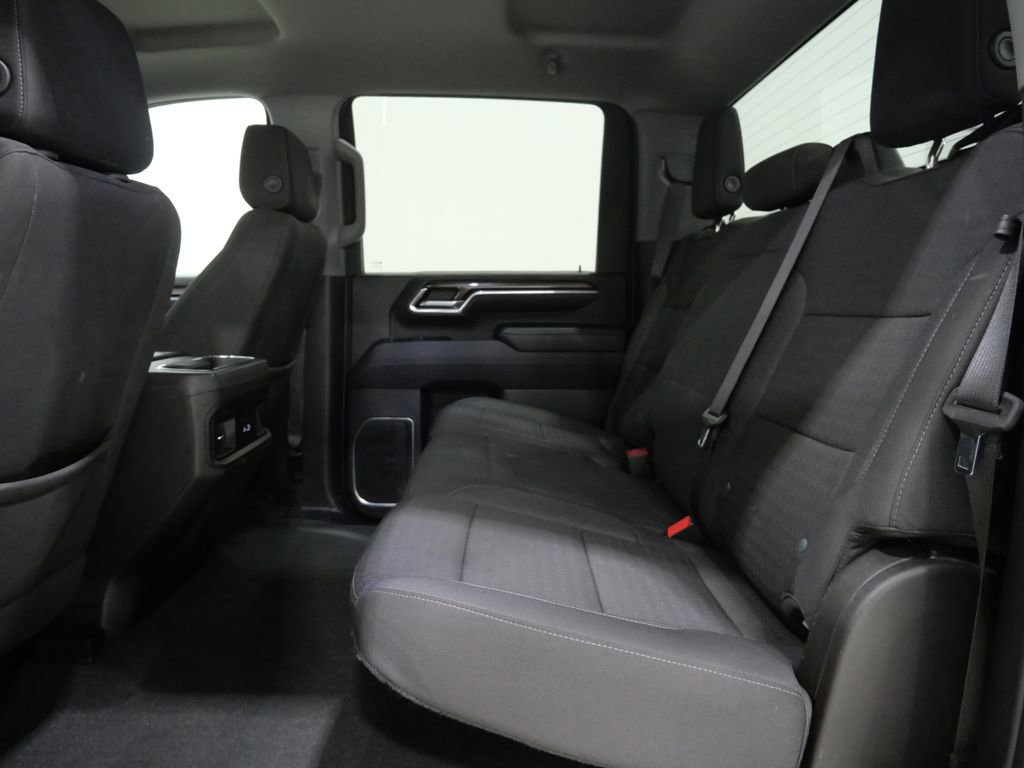 Used 2024 Chevrolet Silverado 3500 LT w/ Convenience Package image 21