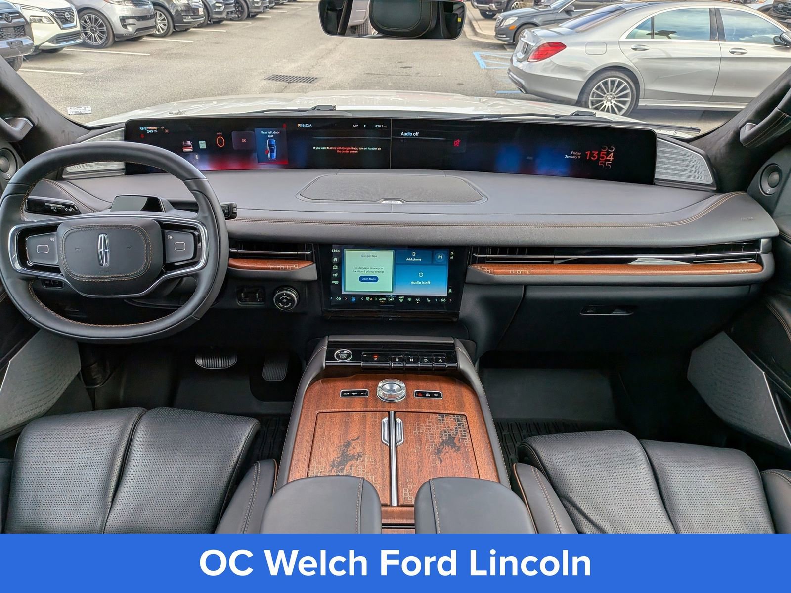 Certified 2025 Lincoln Navigator L Black Label AWD/4WD image 19