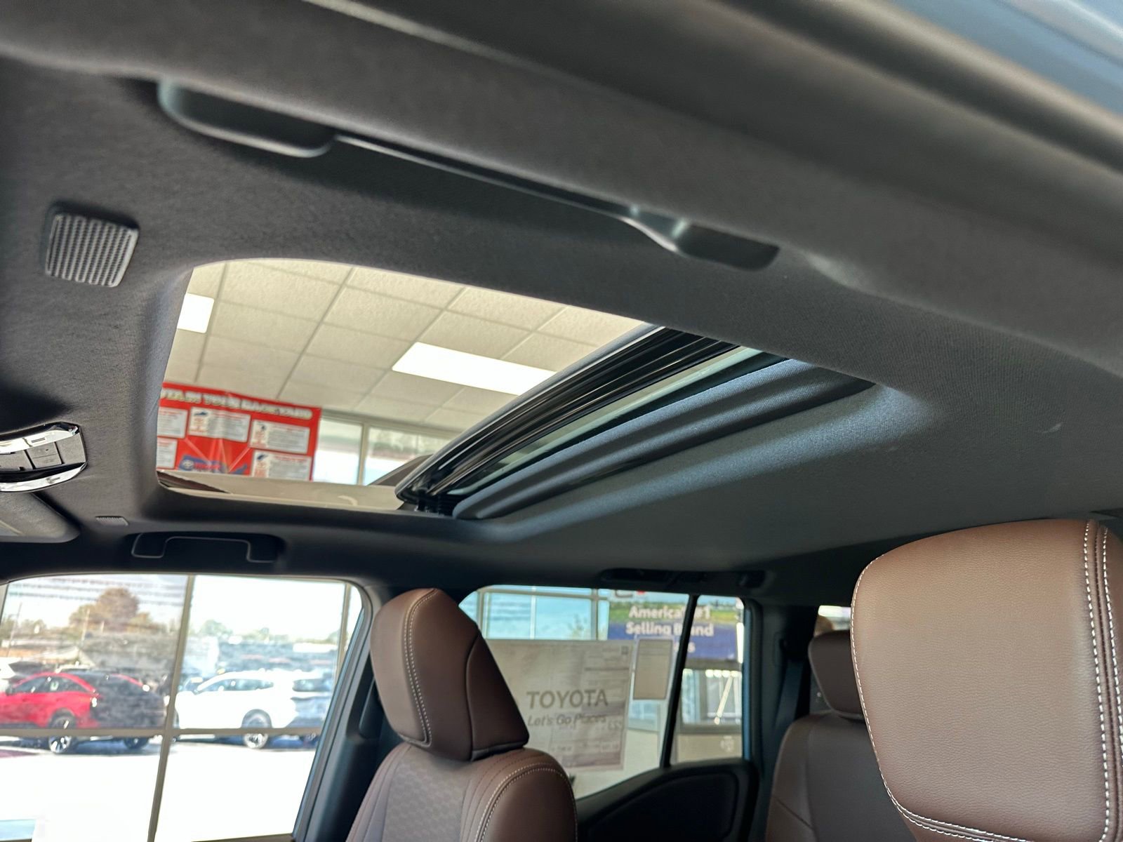 New 2025 Toyota Land Cruiser image 18