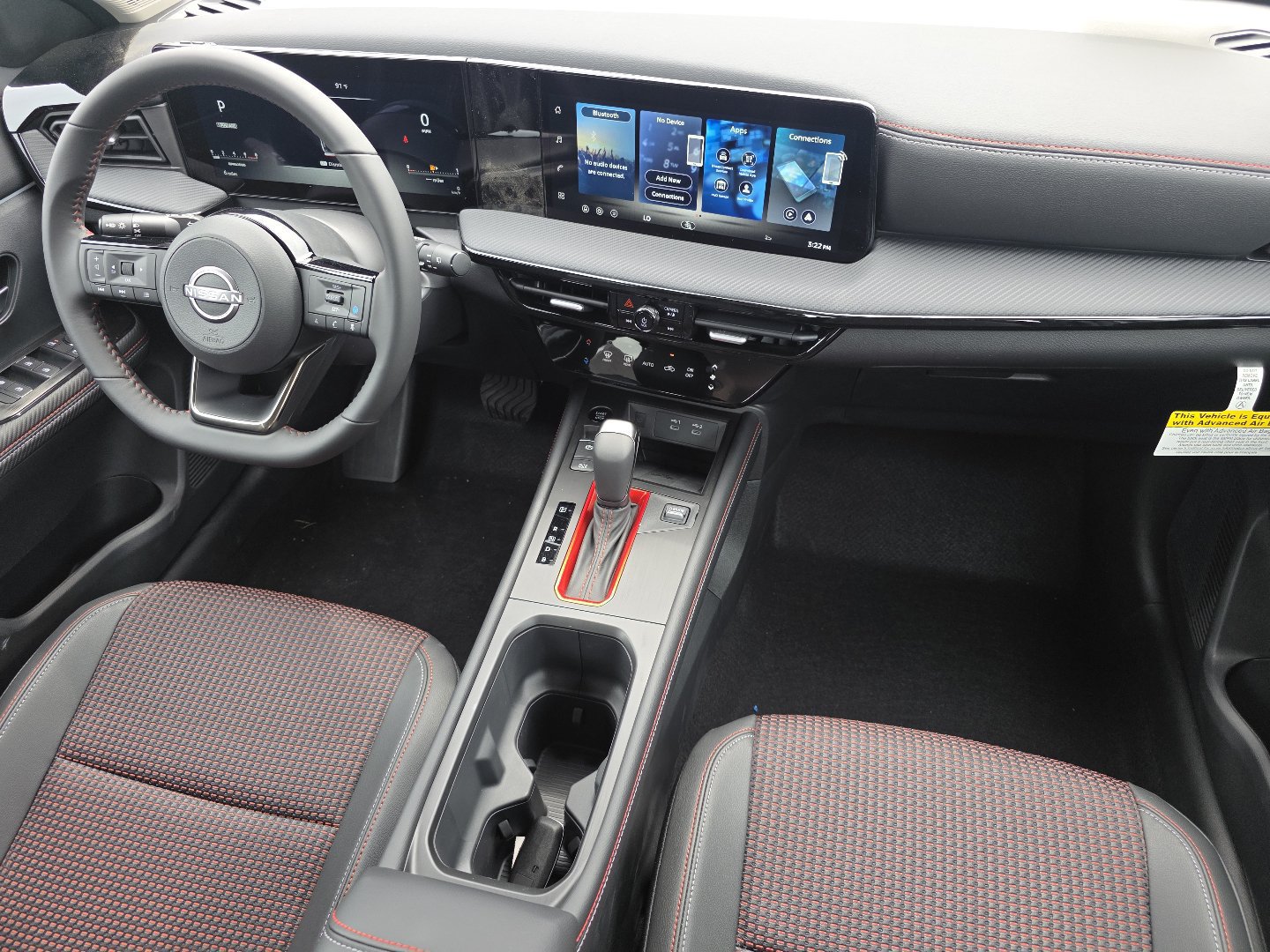New 2026 Nissan Kicks SR AWD/4WD image 25