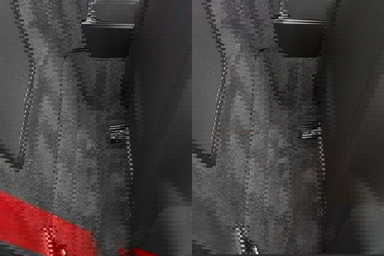 Used 2020 Jaguar F-TYPE SVR image 42