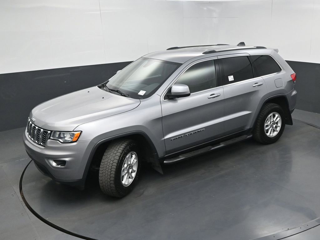 Used 2018 Jeep Grand Cherokee Laredo AWD/4WD image 28