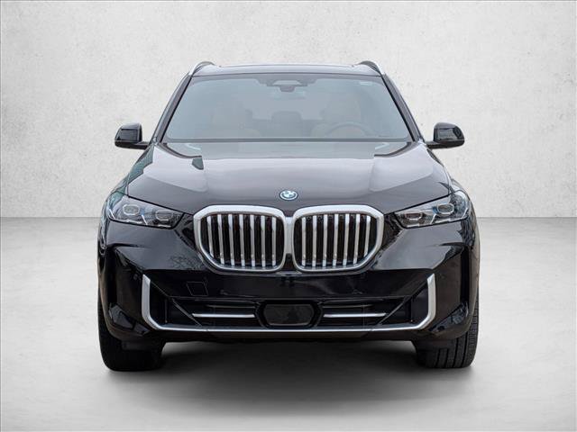 Used 2026 BMW X5 xDrive50e AWD/4WD image 6