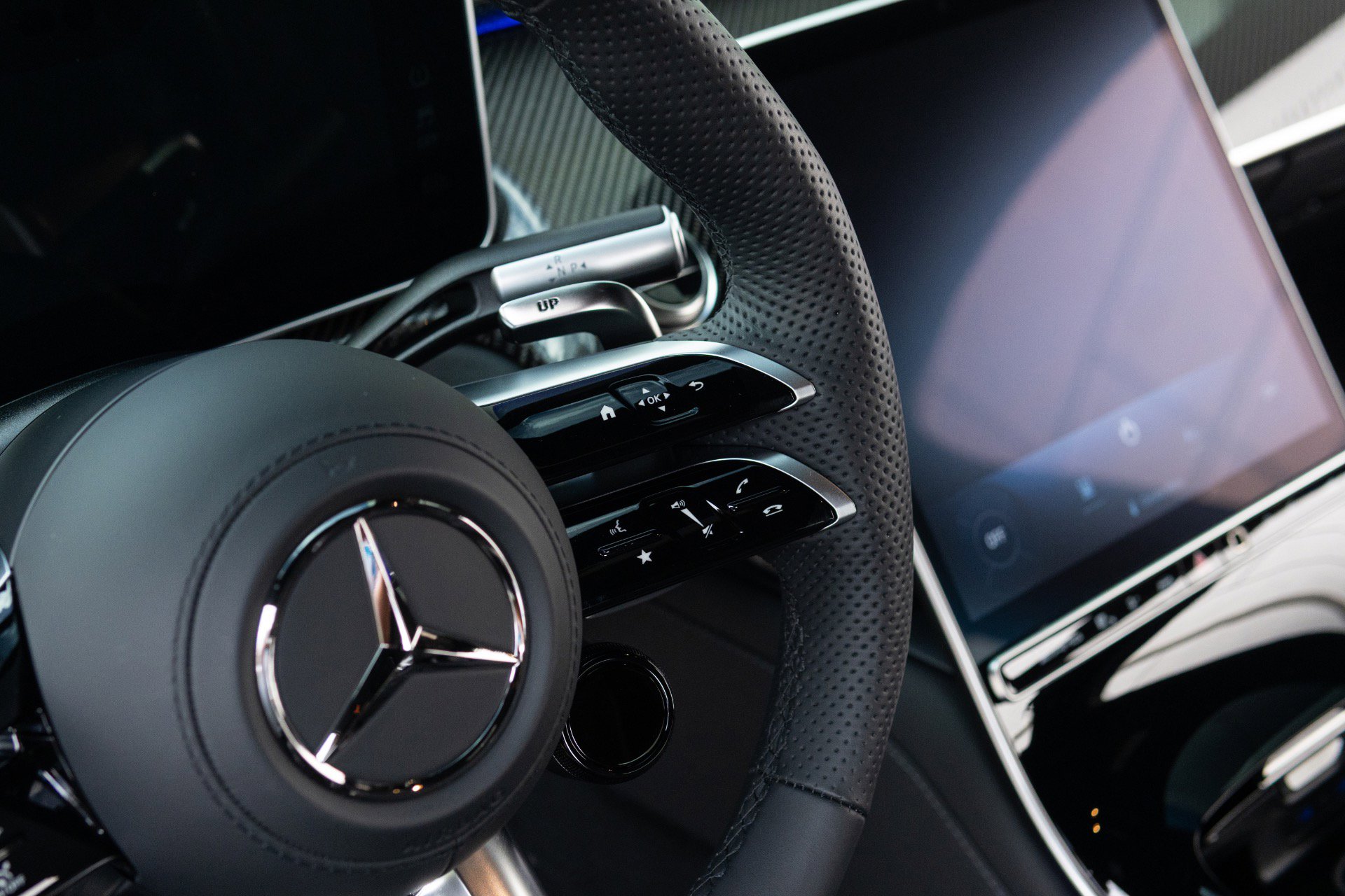 Used 2025 Mercedes-Benz S 63 AMG S image 36