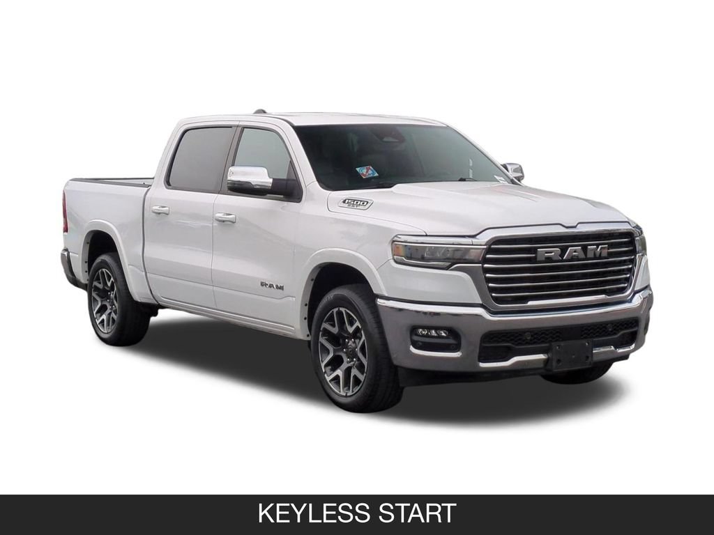 Used 2025 RAM 1500 Laramie AWD/4WD image 2
