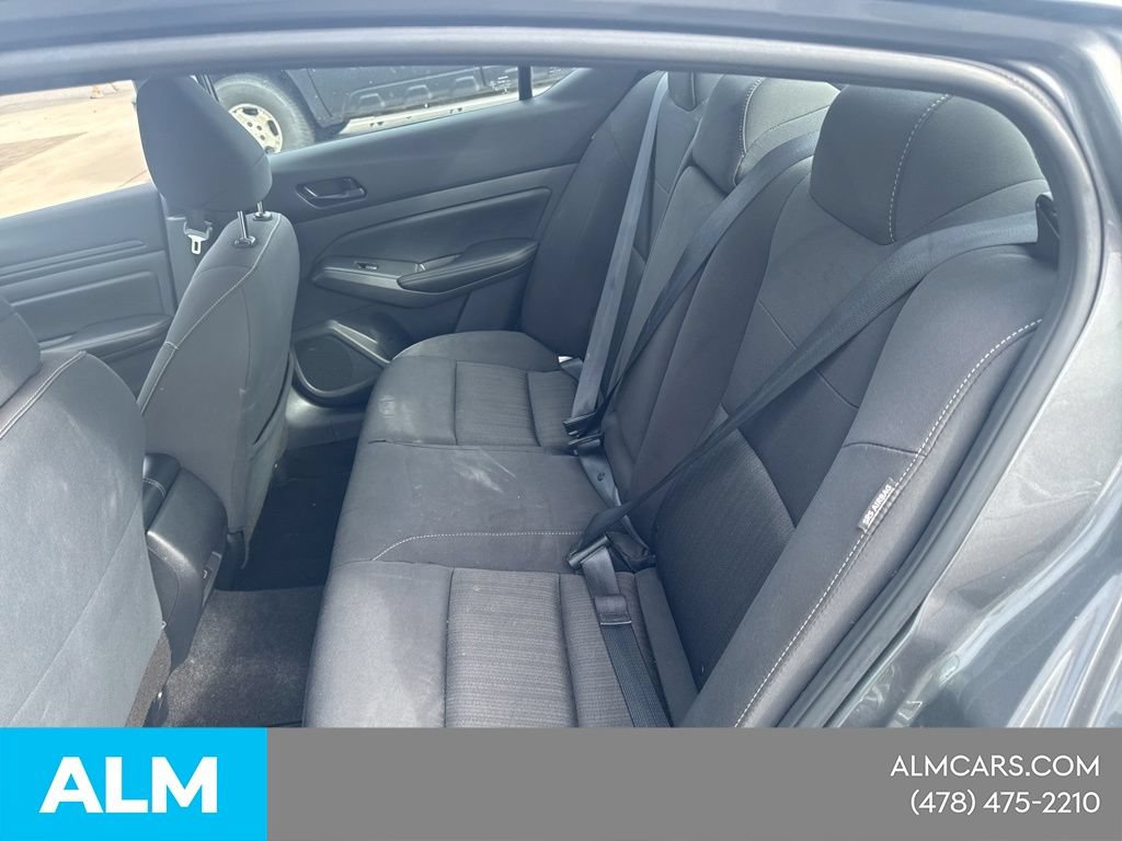 Used 2025 Nissan Altima 2.5 SV FWD image 25