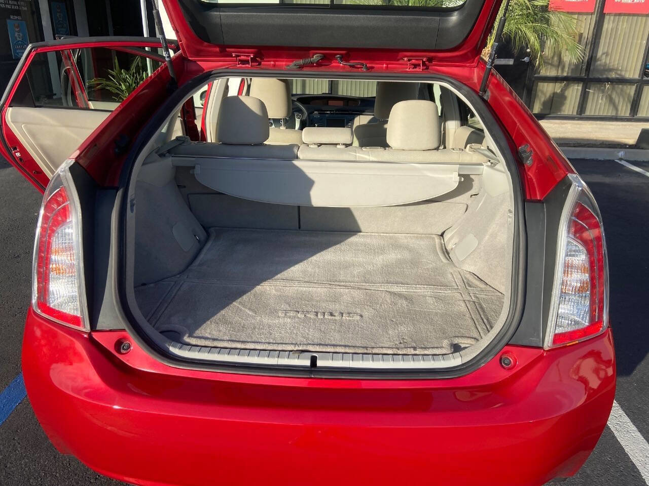 Used 2014 Toyota Prius Three image 16