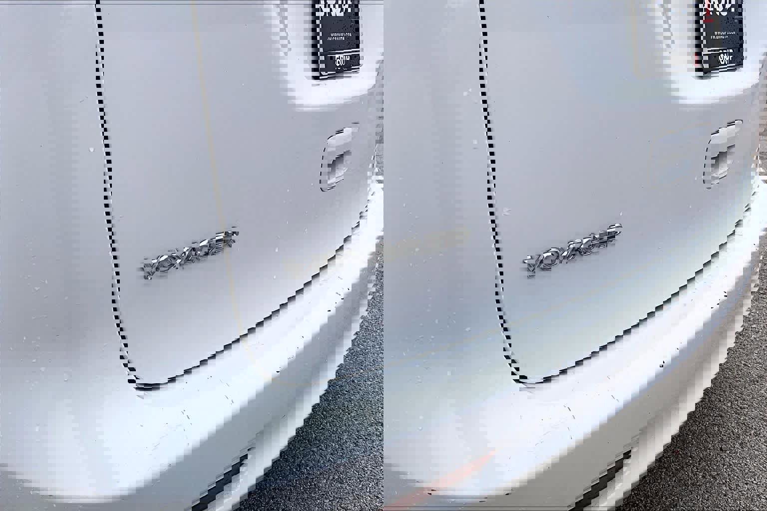 Used 2021 Chrysler Voyager Lxi image 9