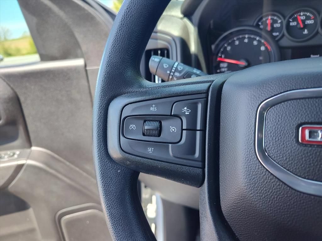 Used 2023 GMC Sierra 1500 Pro w/ Graphite Edition AWD/4WD image 18