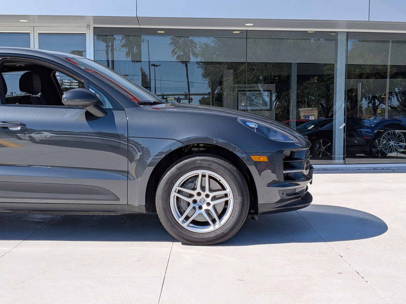 Used 2021 Porsche Macan S image 11