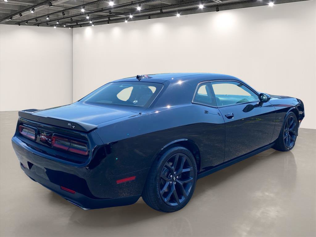 Used 2019 Dodge Challenger R/T w/ Blacktop Package RWD image 7