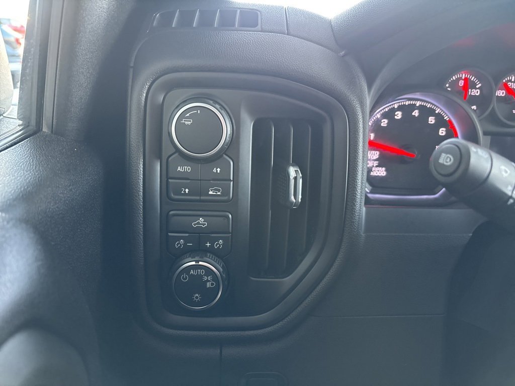 Used 2022 Chevrolet Silverado 1500 W/T w/ WT Value Package image 13