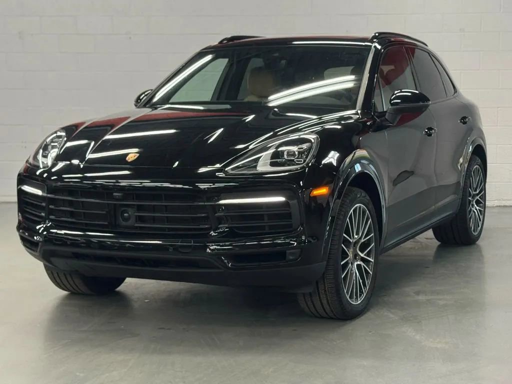 Used 2023 Porsche Cayenne w/ Premium Package