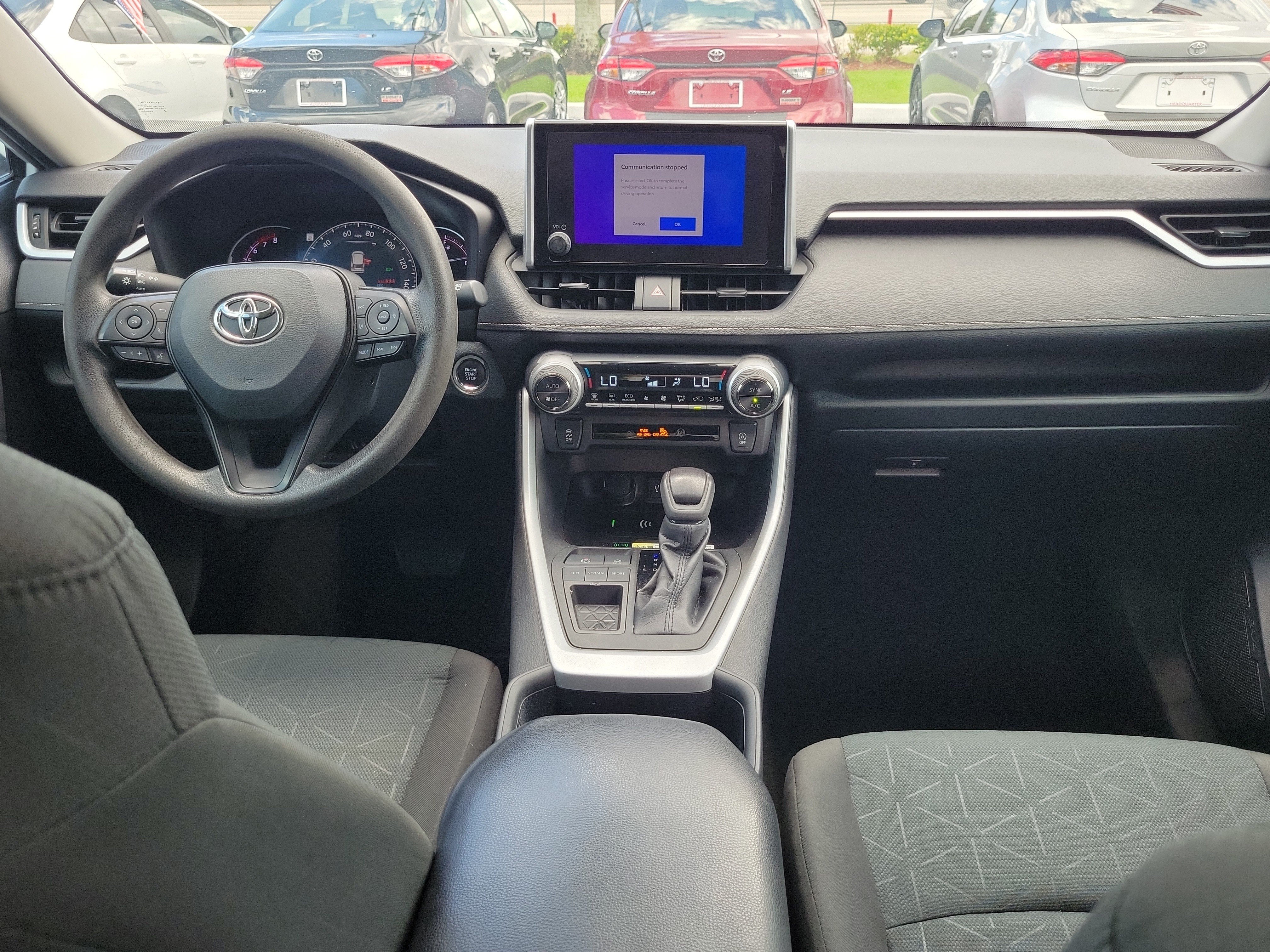 Used 2023 Toyota RAV4 XLE w/ Convenience Package FWD image 16