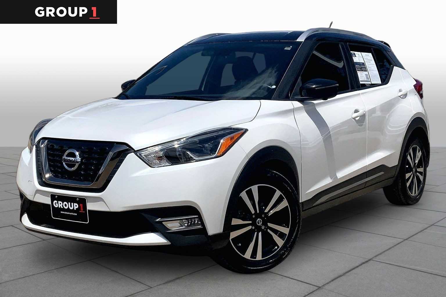 Used 2019 Nissan Kicks SR FWD image 1