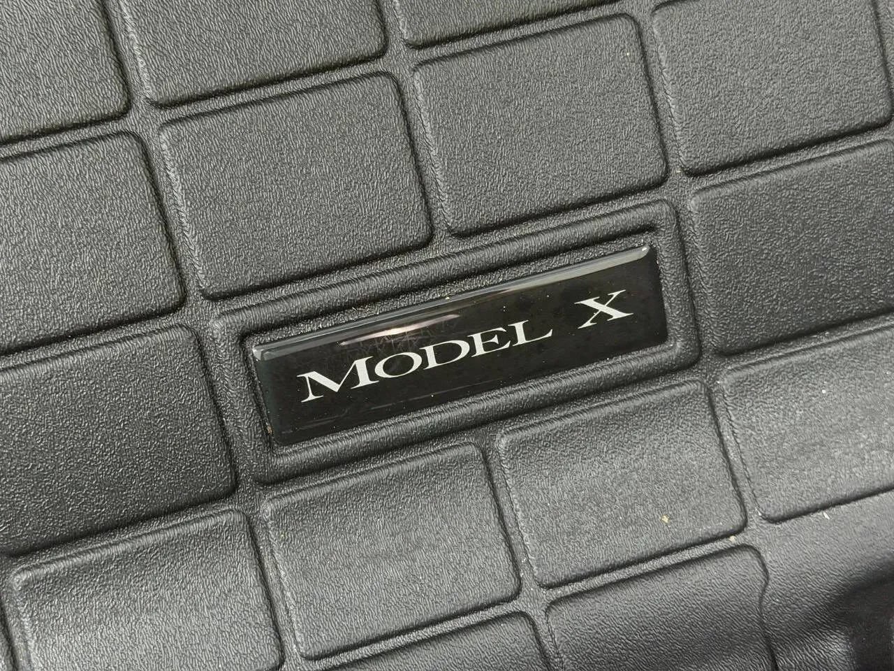 Used 2020 Tesla Model X Long Range AWD/4WD image 45