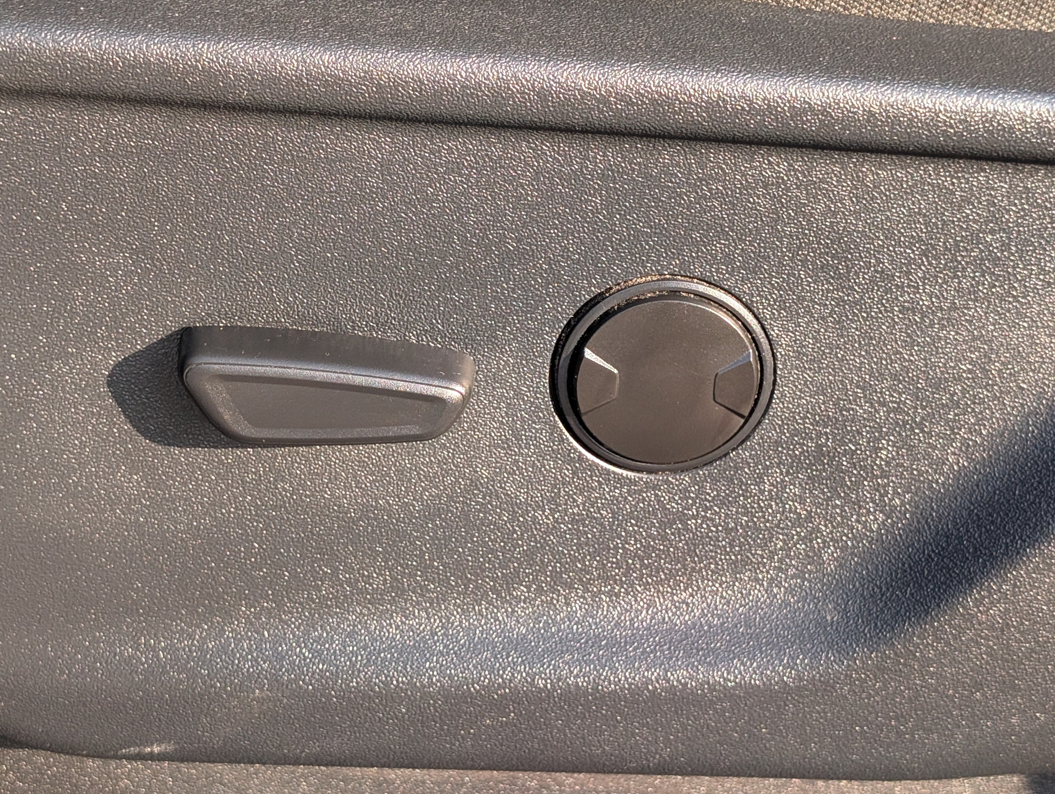 Used 2025 Ford F250 XLT AWD/4WD image 19