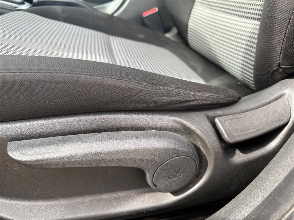 Used 2021 Hyundai Kona SE AWD/4WD image 22