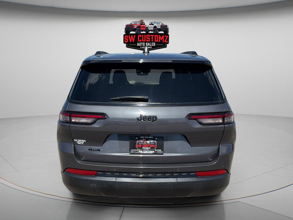 Used 2023 Jeep Grand Cherokee L Laredo image 6