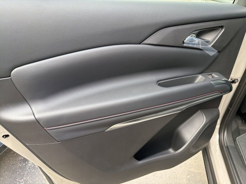 New 2026 Chevrolet Traverse Z71 w/ Driver Confidence Package image 34