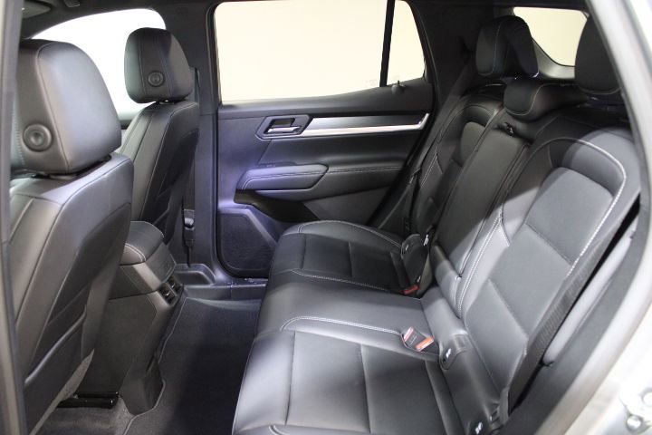 New 2026 GMC Terrain Elevation FWD image 21
