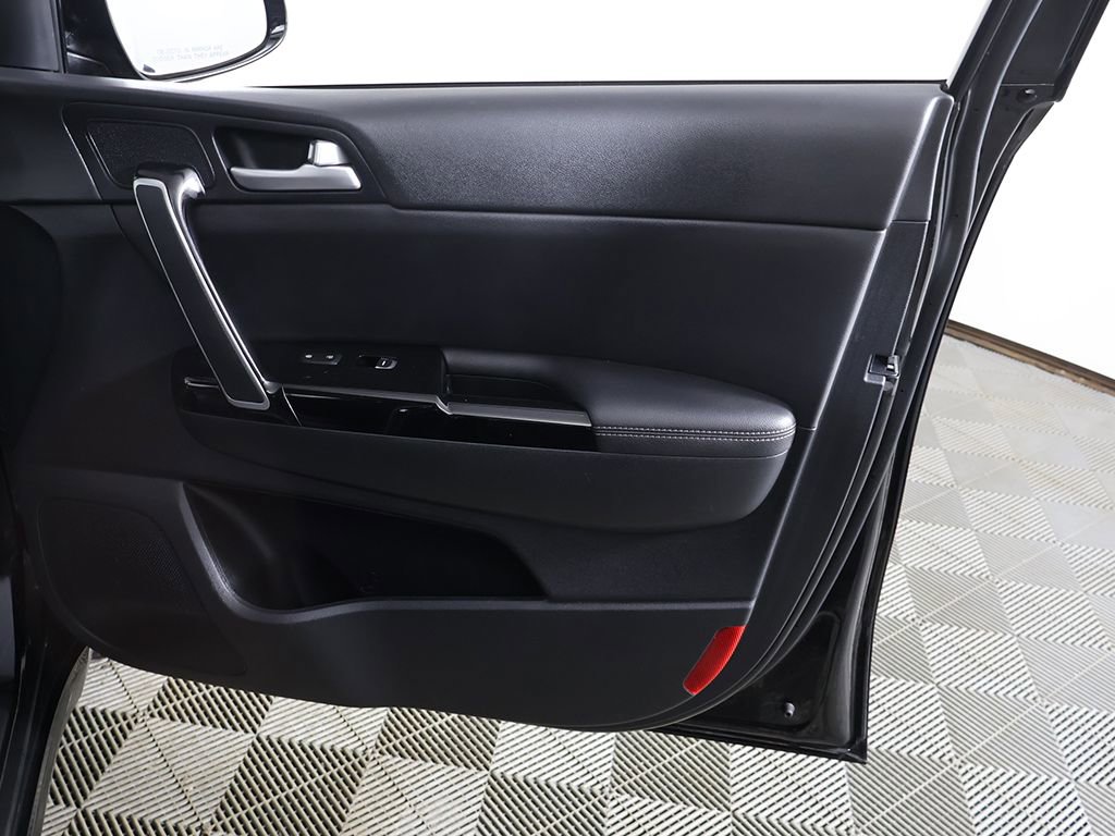 Used 2022 Kia Sportage Nightfall Edition w/ Nighfall AWD Premium Package image 25