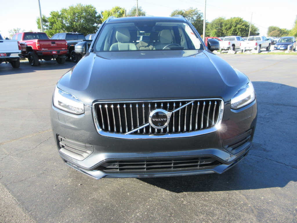 Used 2022 Volvo XC90 T6 Momentum w/ Advanced Package AWD/4WD image 13