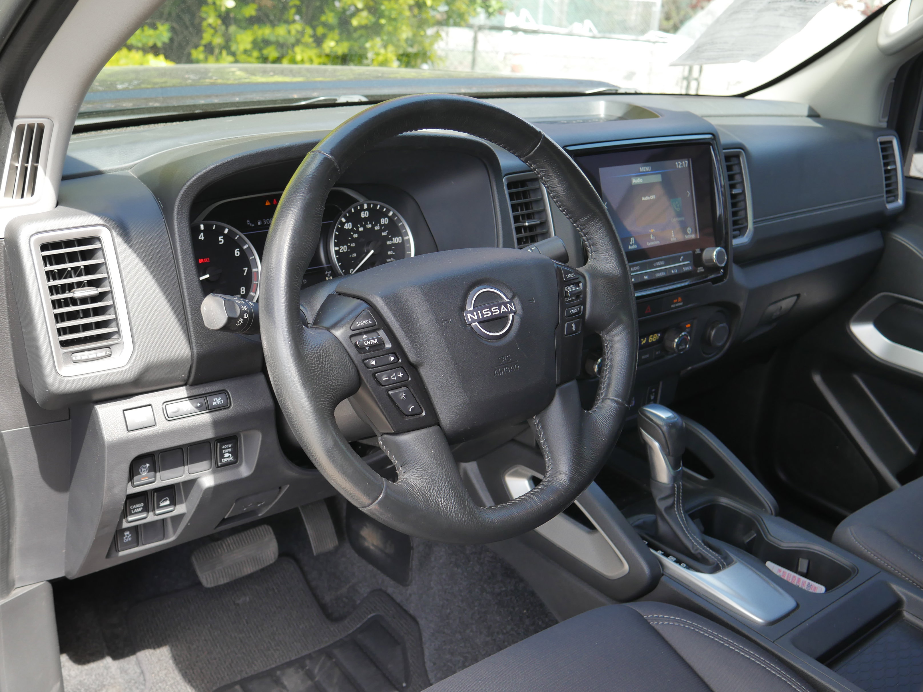 Certified 2023 Nissan Frontier SV w/ Technology Package AWD/4WD image 4