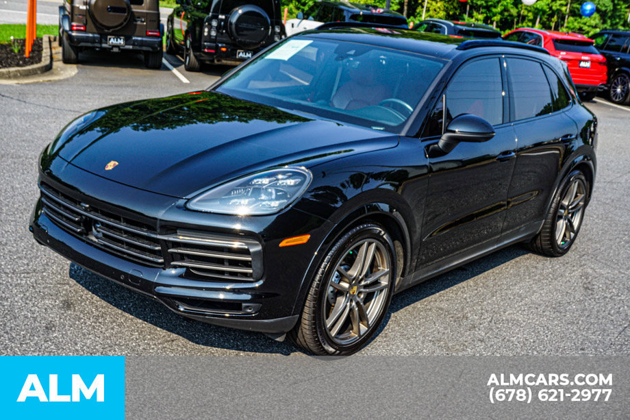 Used 2023 Porsche Cayenne S Platinum w/ Premium Package Plus AWD/4WD image 14