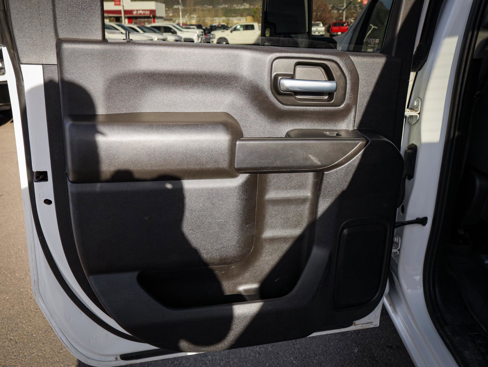 Used 2023 Chevrolet Silverado 2500 LT image 32