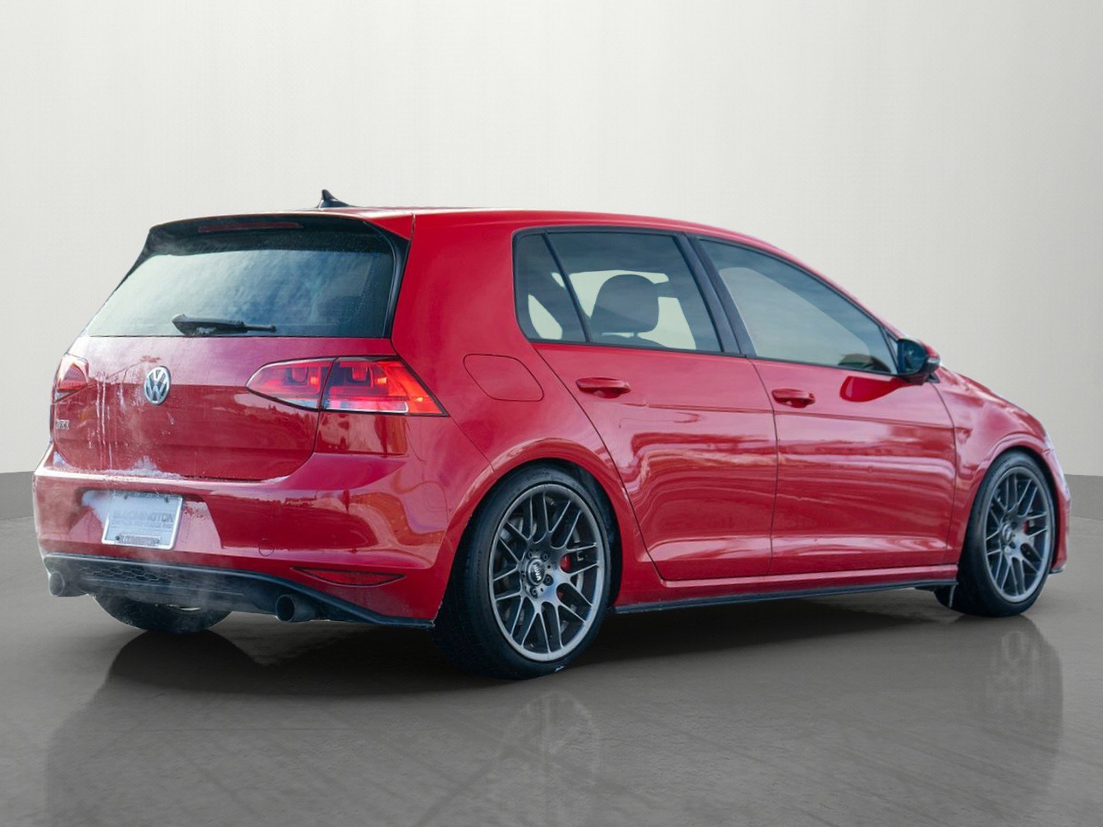 Used 2017 Volkswagen GTI SE image 7